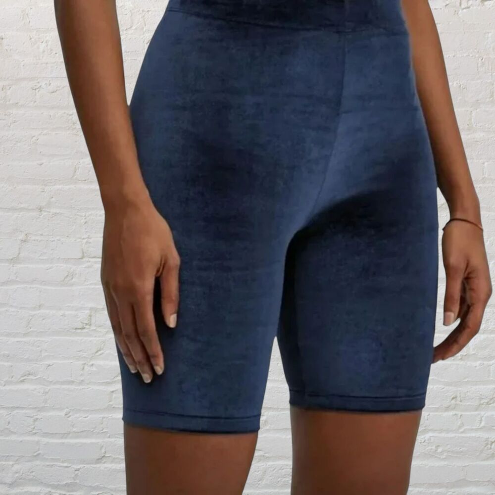 Fabletics Navy Velour High Waisted Bike Shorts L NWT